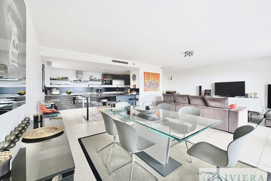 Maison à vendre à Mandelieu-la-napoule — Vue mer — photo 5