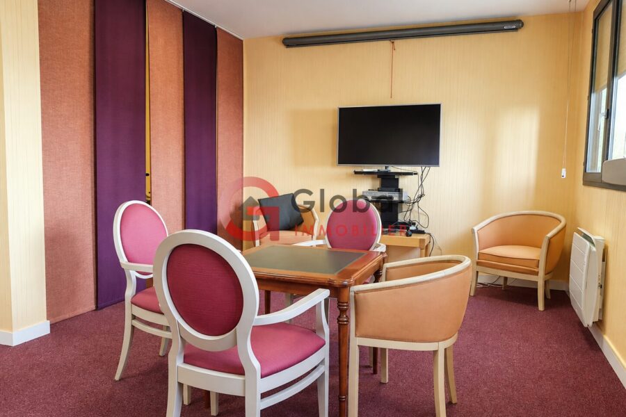 Appartement à vendre à Chamalières — Vue parc & jardin — photo 8