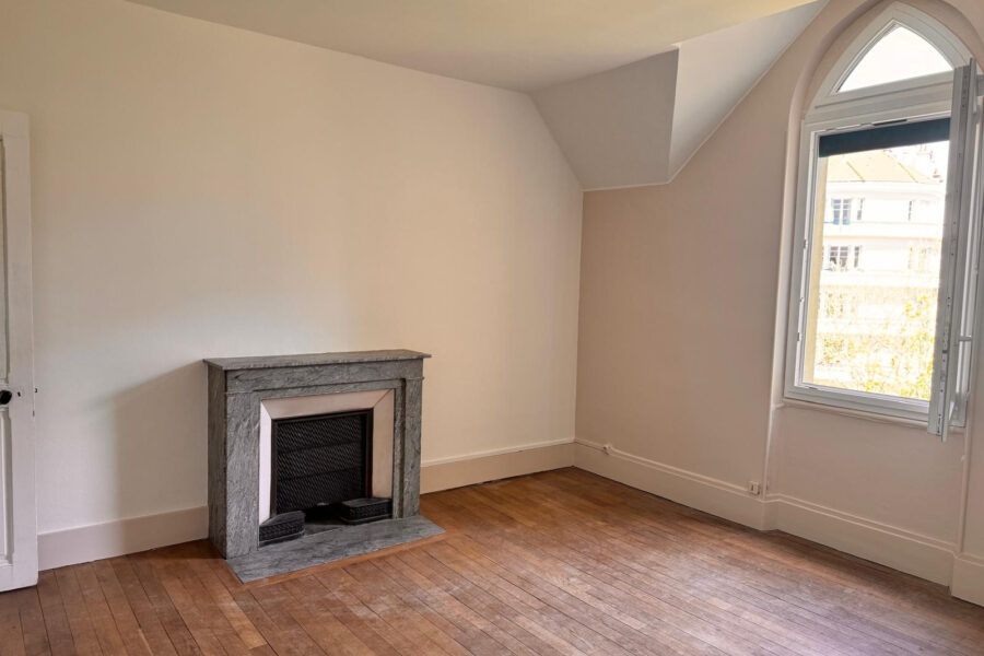 Appartement à vendre à Grenoble — Vue montagne — photo 3