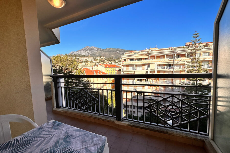 Appartement à louer à Menton — Vue sur la ville — photo 15