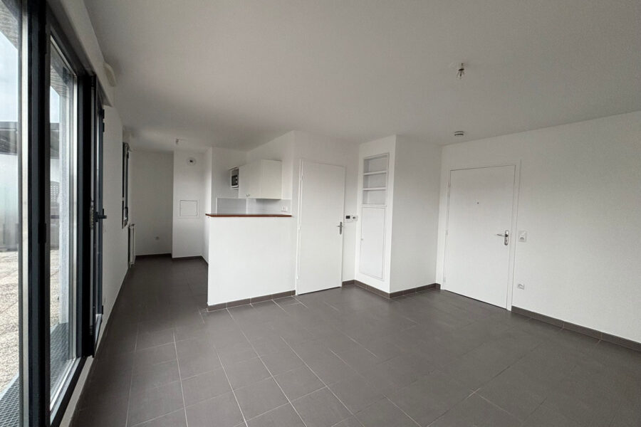 Appartement à vendre à Pantin — Vue sur la ville — photo 9