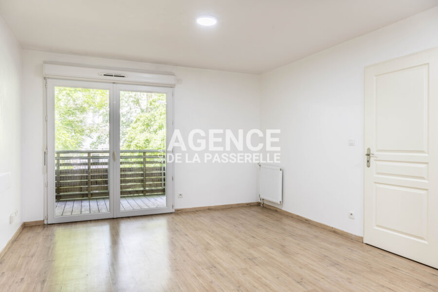 Appartement à vendre à Saint-andré-lez-lille — Vue parc & jardin — photo 6