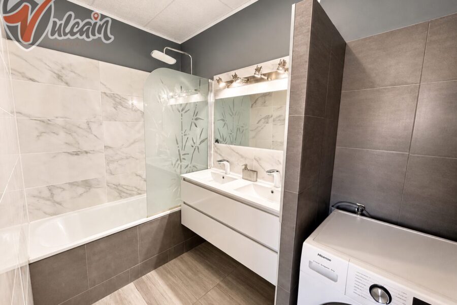Appartement à vendre à Clermont-ferrand — Vue sur la ville — photo 7