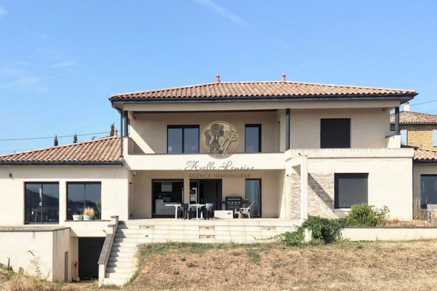 Maison à vendre à Saint-jean-des-vignes — Vue nature — photo 3