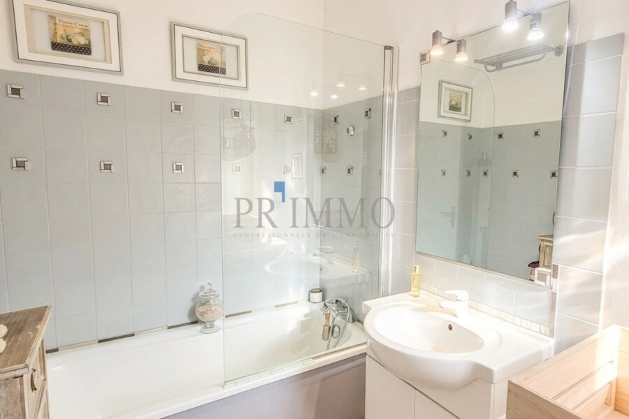 Appartement à vendre à Boulouris — Vue parc & jardin — photo 6
