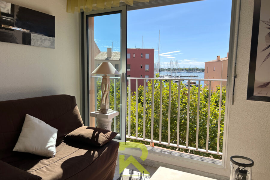 Appartement à vendre à Le cap d&rsquo;agde — Vue marina & port — photo 2