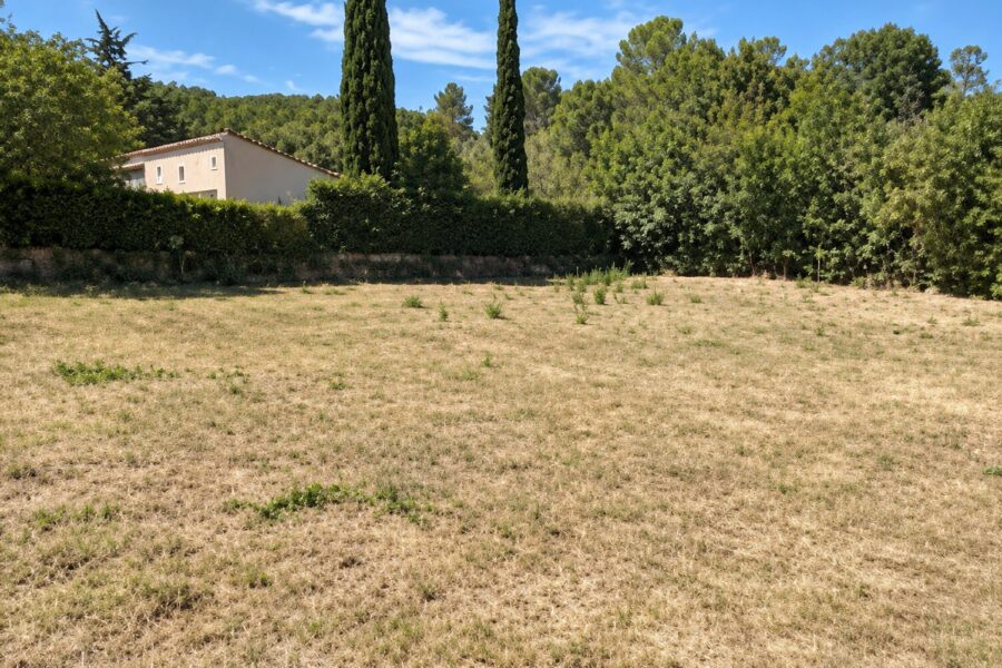 Terrain à vendre à Carcès — Vue dégagée — photo 2