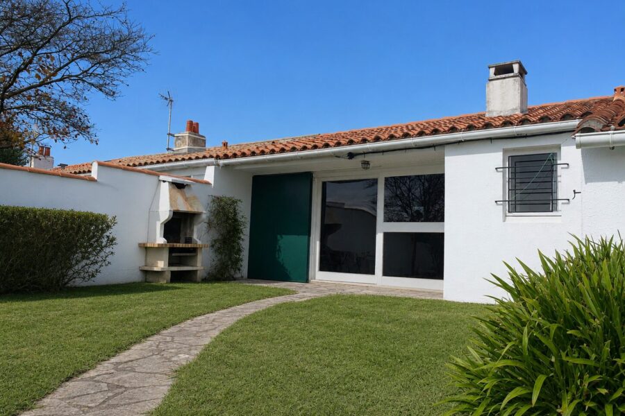 Maison à vendre à La Flotte — Vue dégagée — photo 2