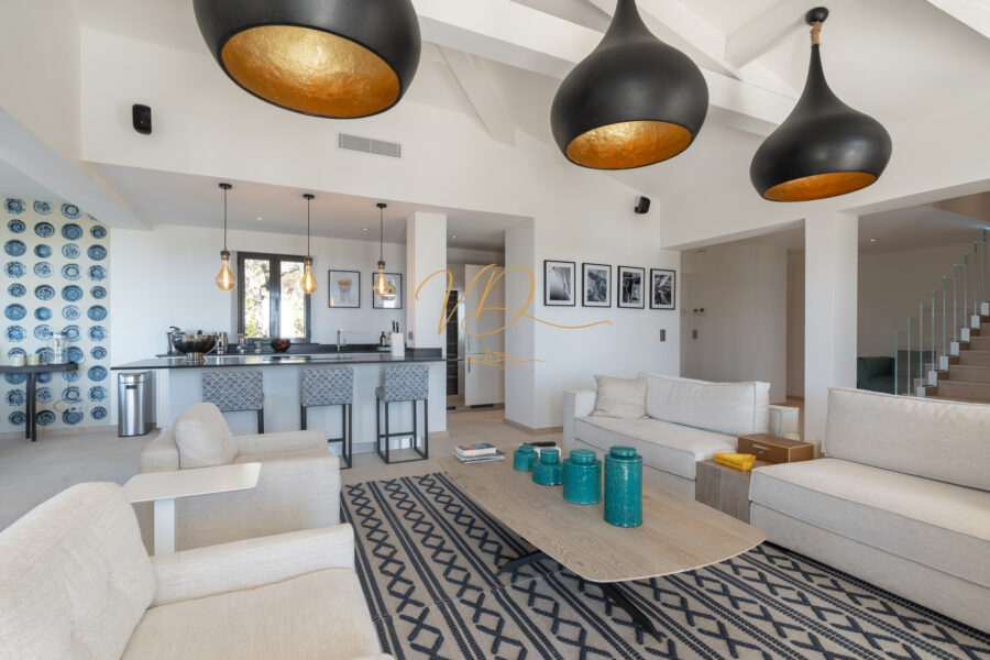 Maison à vendre à La Croix-Valmer — Vue mer — photo 11