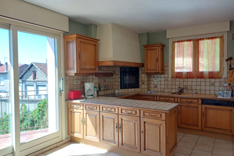 Maison à vendre à Thiers — Vue montagne — photo 5