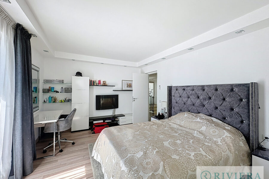 Maison à vendre à Vallauris — Vue mer — photo 11