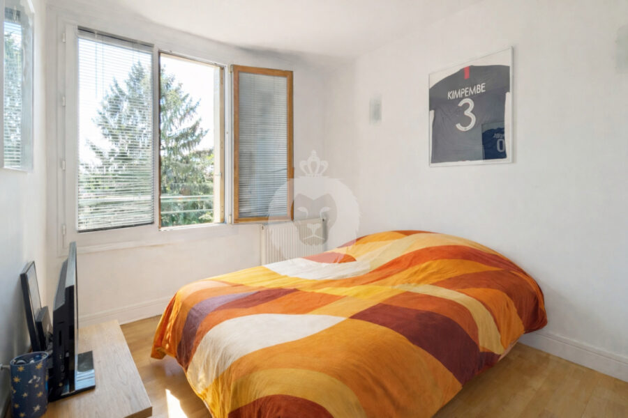 Appartement à vendre à Saint-maur-des-fossés — Vue parc & jardin — photo 5