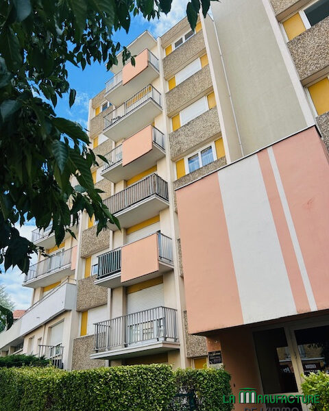 Appartement à vendre à Saint-Étienne — Vue sur la ville — photo 5