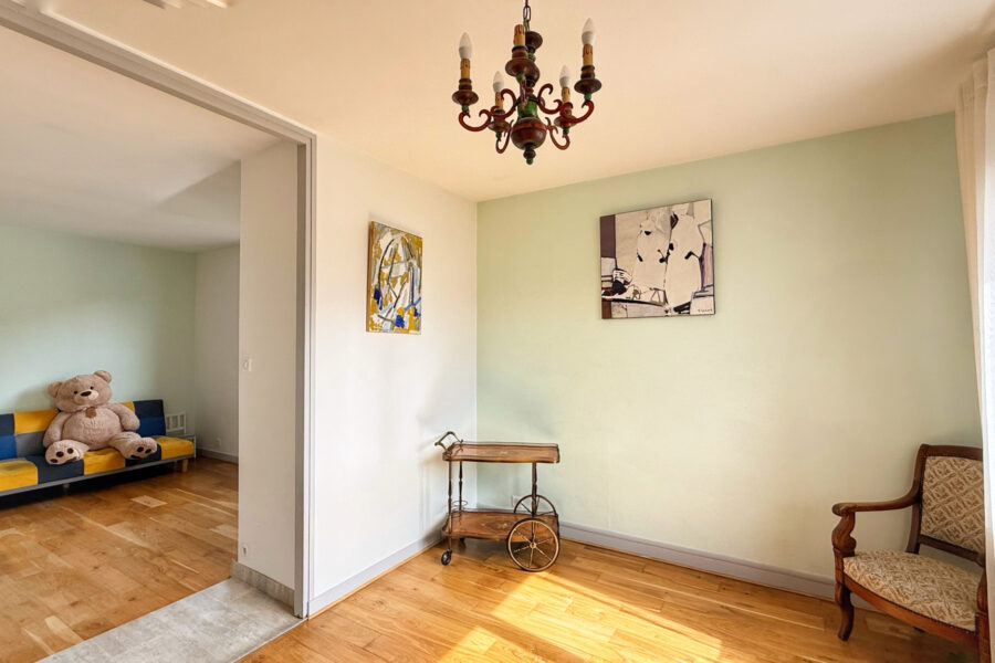 Appartement à vendre à Voiron — Vue sur la ville — photo 8