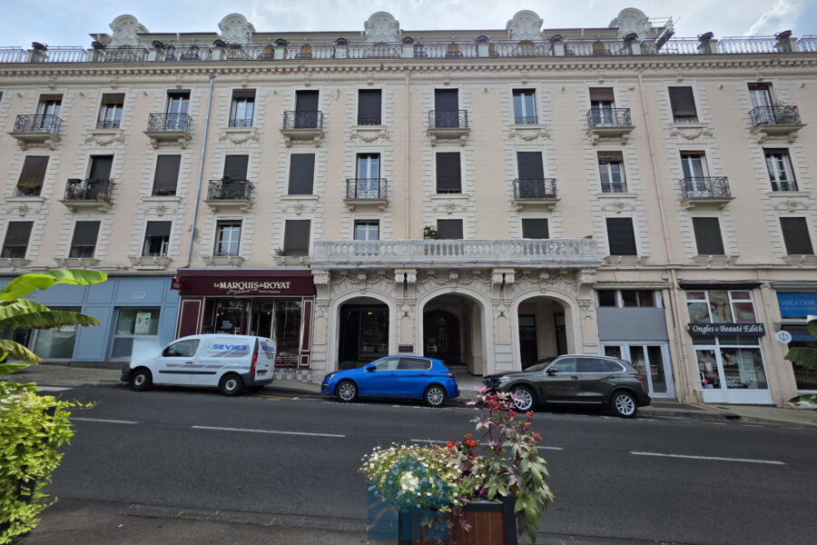 Appartement à vendre à Royat — Vue sur la ville — photo 15