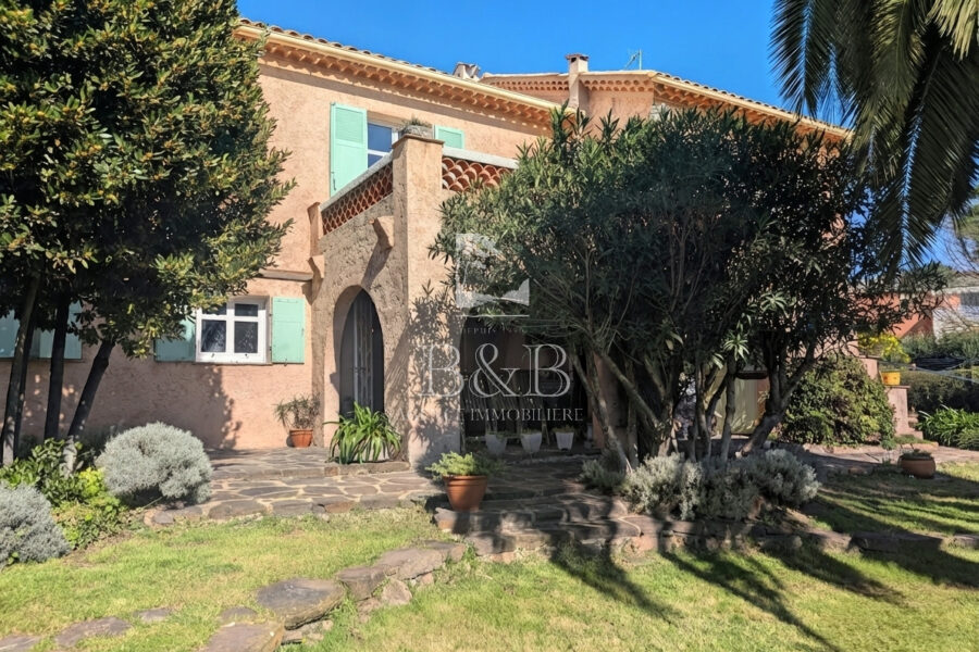 Maison à vendre à Saint-raphaël — Vue nature — photo 13