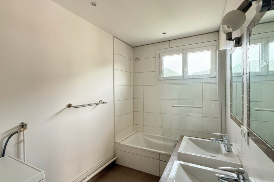 Appartement à vendre à Voiron — Vue sur la ville — photo 11