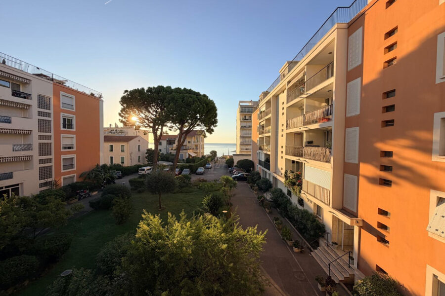 Appartement à vendre à Roquebrune-cap-martin — Vue mer — photo 9