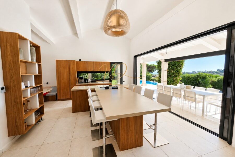 Maison à vendre à La croix-valmer — Vue mer — photo 6