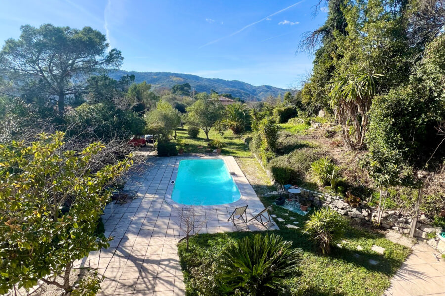 Maison à vendre à La roquette-sur-siagne — Vue mer — photo 2