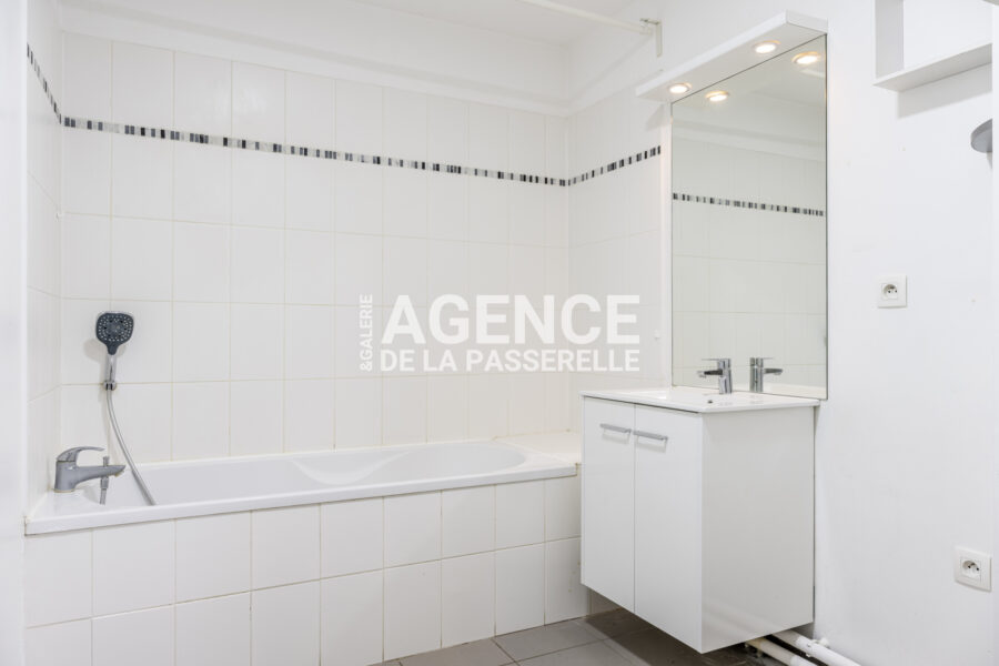 Appartement à vendre à Saint-andré-lez-lille — Vue parc & jardin — photo 4