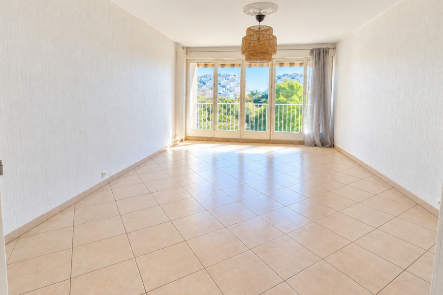 Appartement à vendre à Créteil — Vue parc & jardin — photo 2