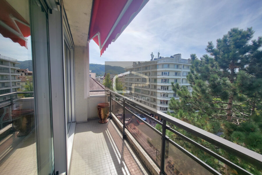 Appartement à vendre à Annecy — Vue montagne — photo 2
