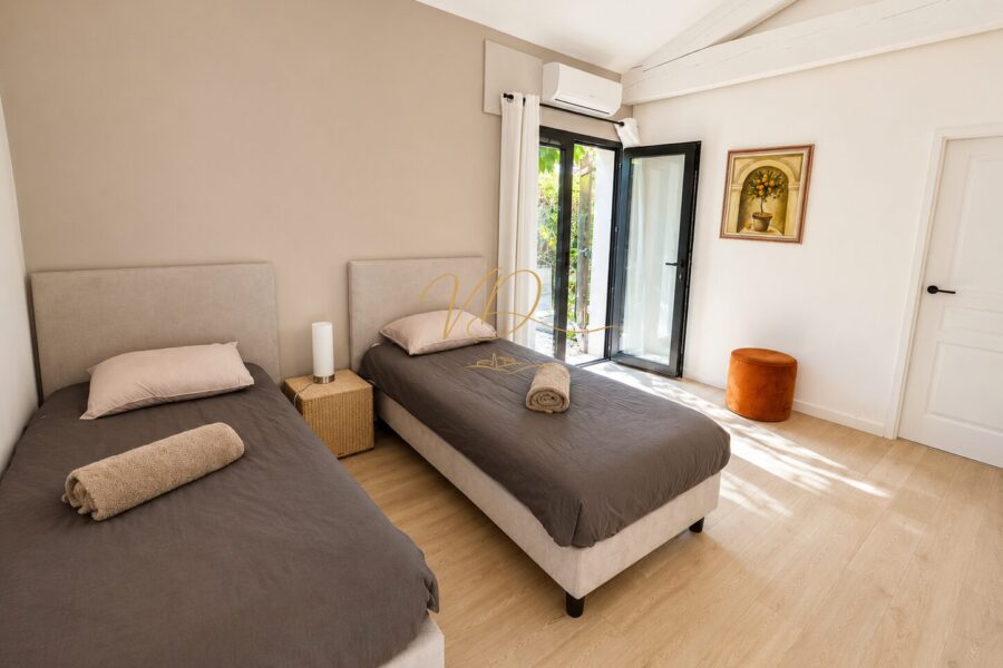 Maison à vendre à La croix-valmer — Vue mer — photo 17
