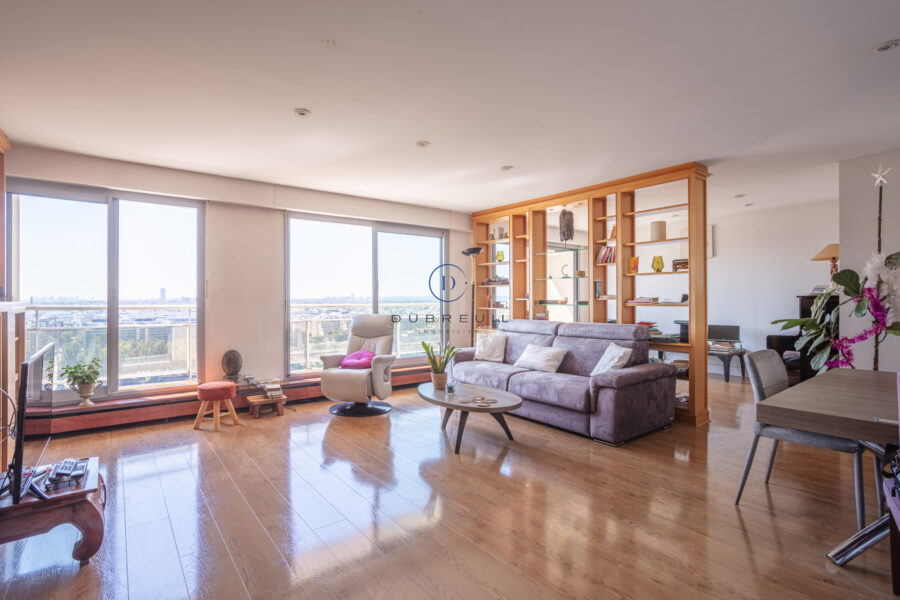 Appartement à vendre à Courbevoie — Vue sur la ville — photo 2