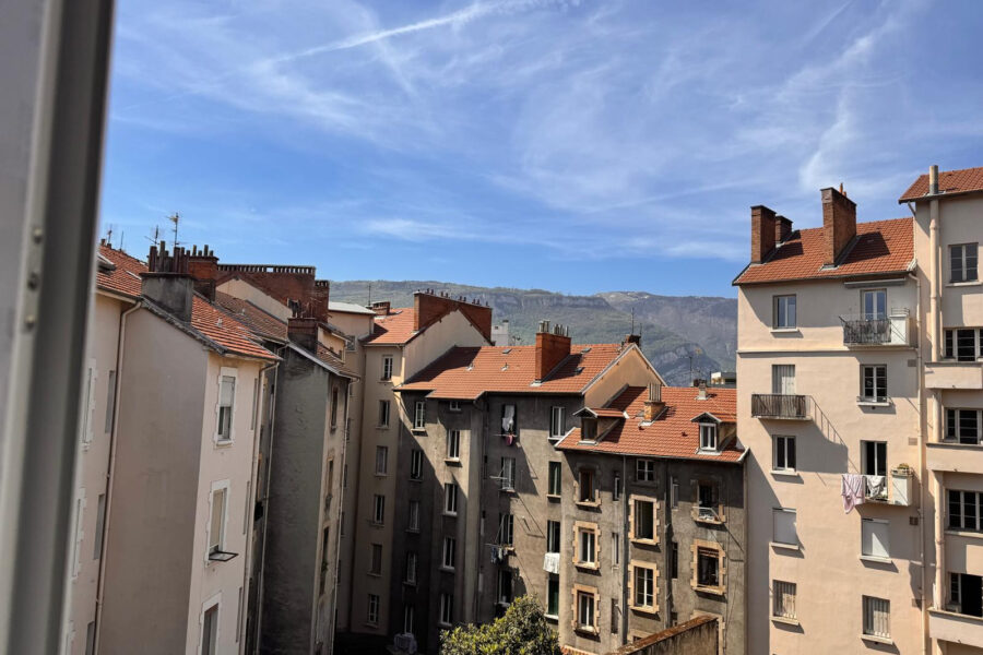 Appartement à vendre à Grenoble — Vue montagne — photo 12