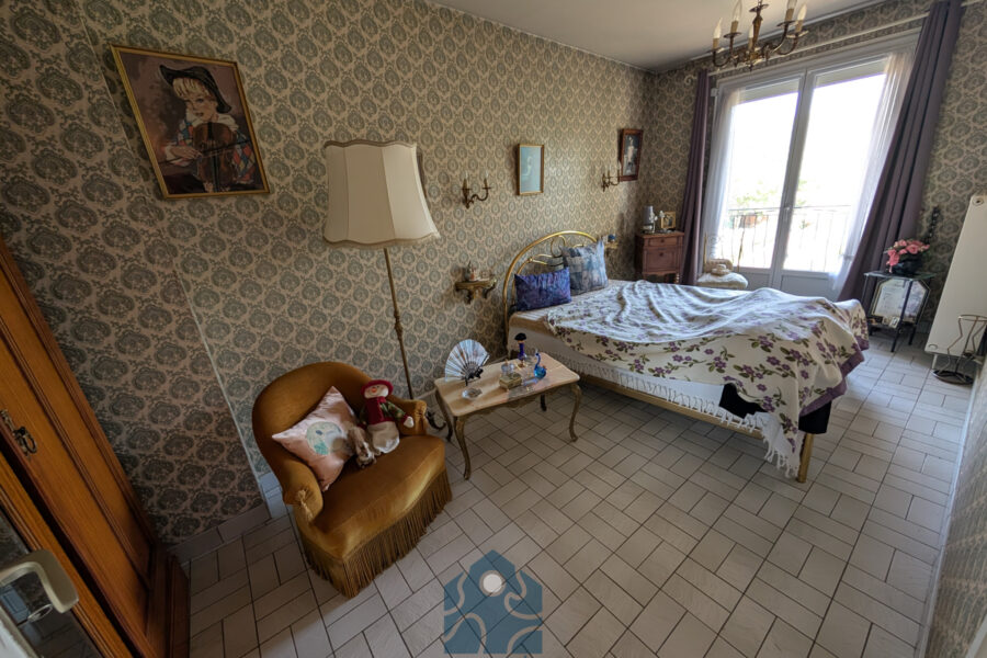Maison à vendre à Marsac-en-livradois — Vue parc & jardin — photo 13