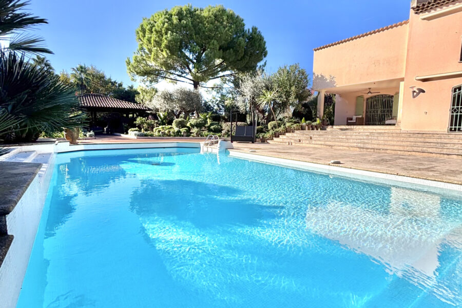 Maison à vendre à Mougins — Vue dégagée — photo 3