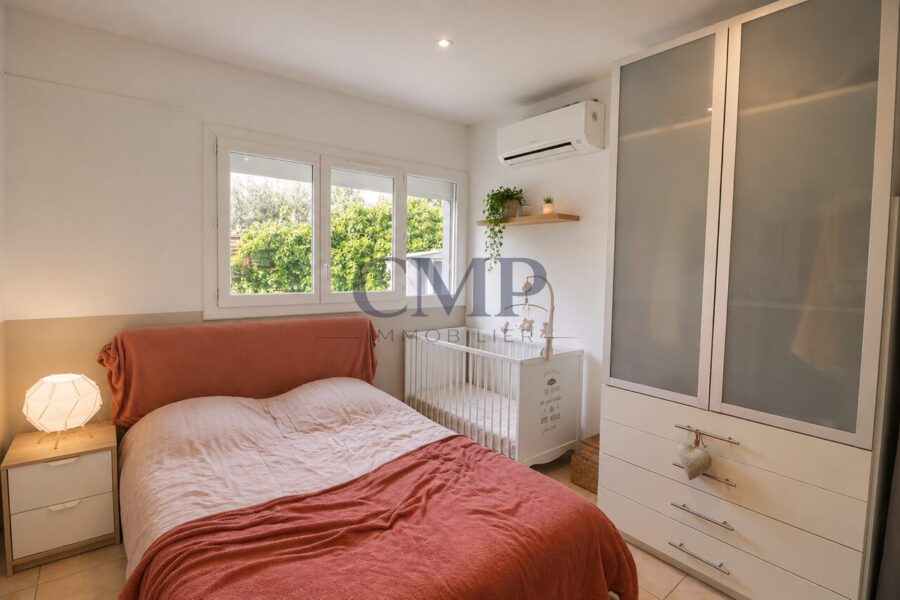 Maison à vendre à Montpellier — Vue sur la ville — photo 6