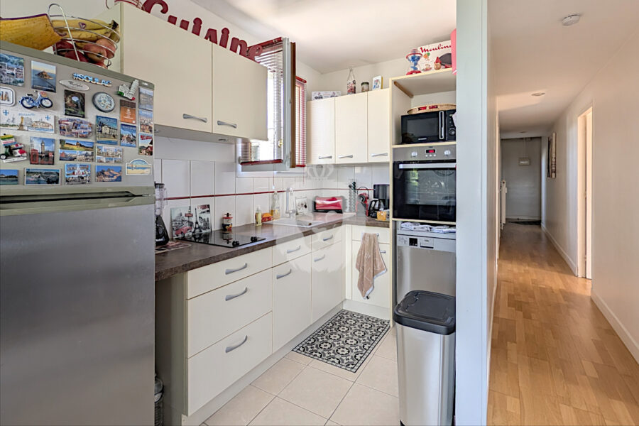 Appartement à vendre à Saint-maur-des-fossés — Vue parc & jardin — photo 4