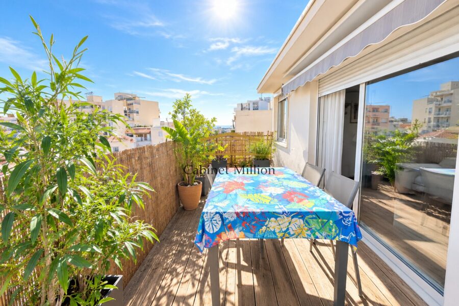 Appartement à vendre à Palavas-les-flots — Vue sur la ville — photo 1