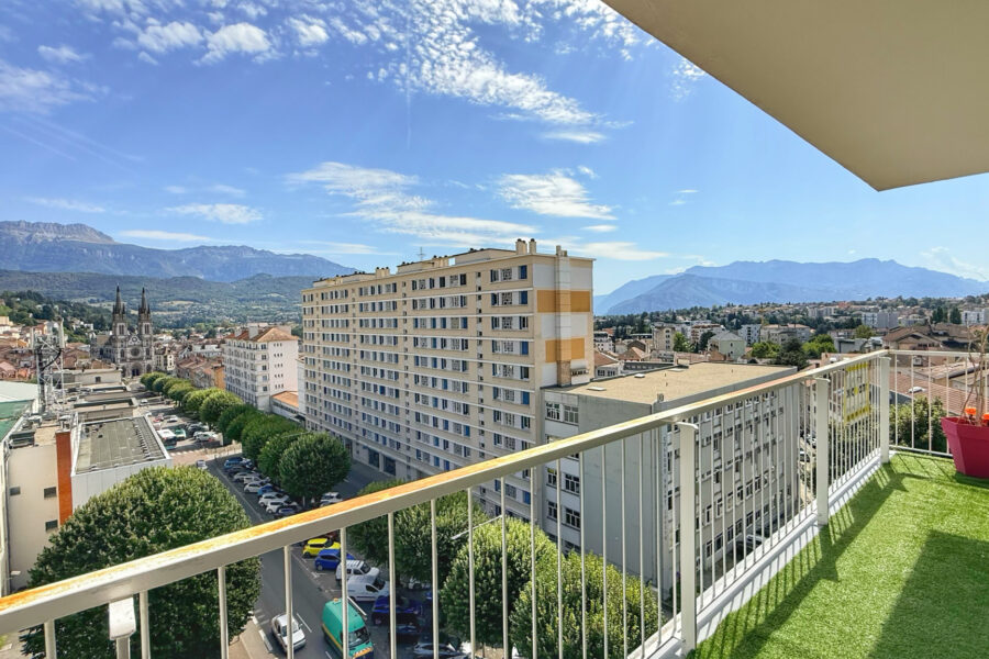 Appartement à vendre à Voiron — Vue sur la ville — photo 16