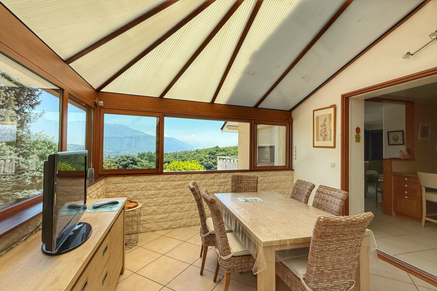 Maison à vendre à Voiron — Vue montagne — photo 14