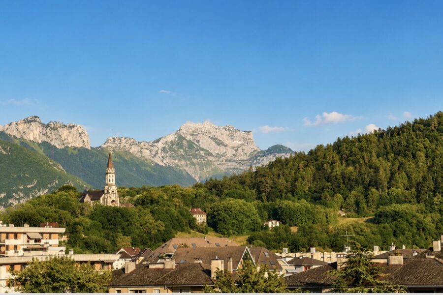Appartement à vendre à Annecy — Vue montagne — photo 1