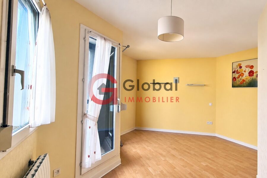 Appartement à vendre à Chamalières — Vue parc & jardin — photo 3