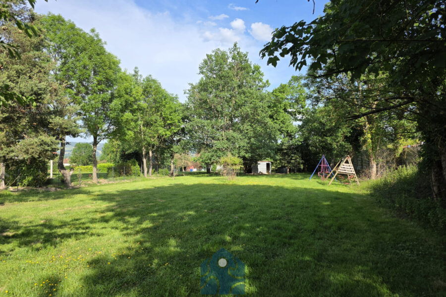 Maison à vendre à Saint-priest-bramefant — Vue nature — photo 17