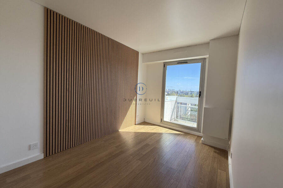 Appartement à louer à Courbevoie — Vue sur la ville — photo 8