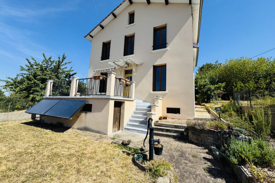 Maison à vendre à Thiers — Vue nature — photo 2