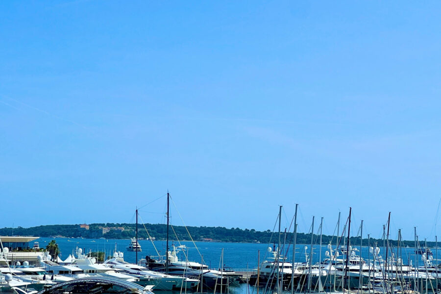 Appartement à vendre à Cannes — Vue mer — photo 1