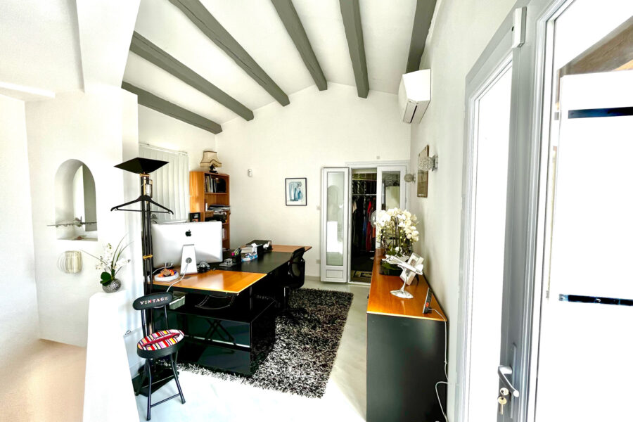 Maison à vendre à Mandelieu-la-napoule — Vue mer — photo 17