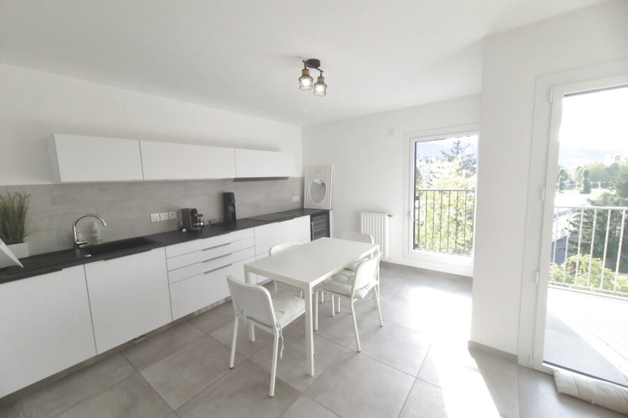 Appartement à vendre à Annecy — Vue montagne — photo 8