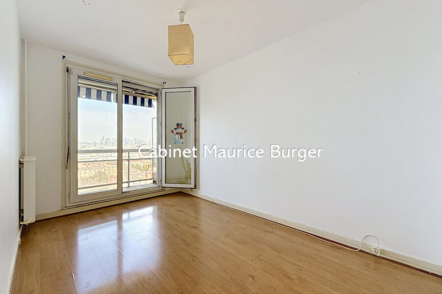 Appartement à vendre à Clichy — Vue sur la ville — photo 8