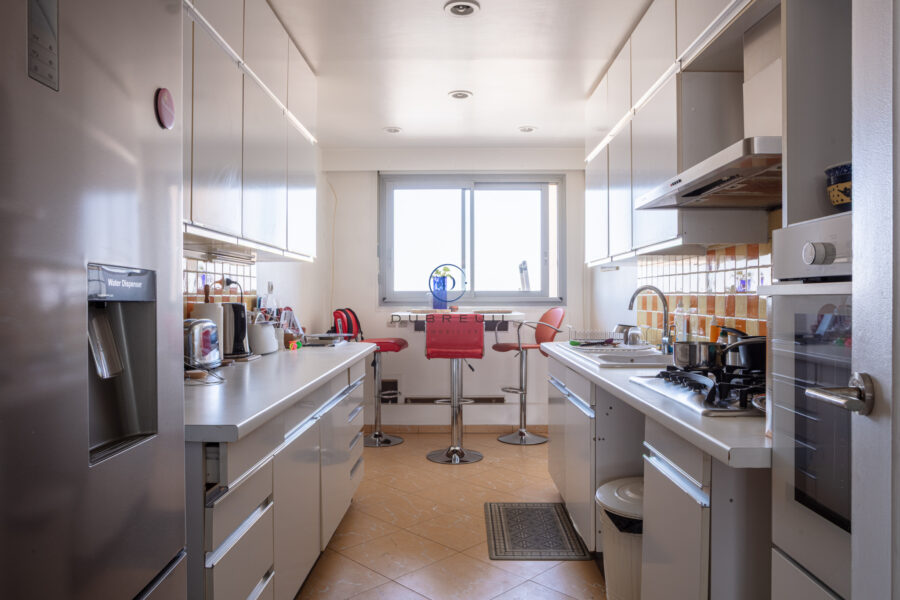 Appartement à vendre à Courbevoie — Vue sur la ville — photo 5