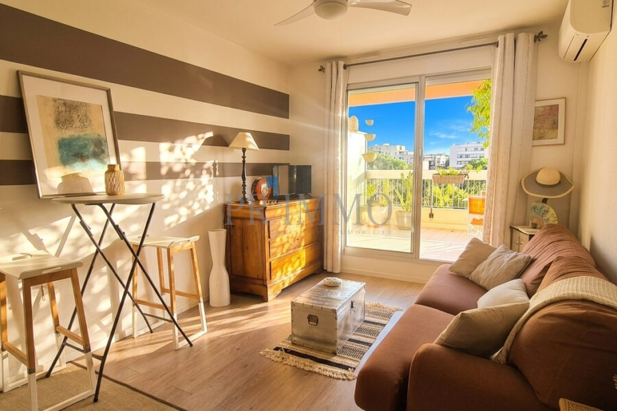 Appartement à vendre à Boulouris — Vue parc & jardin — photo 3