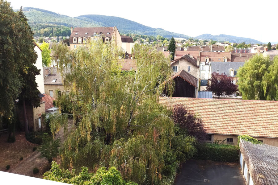 Appartement à vendre à Autun — Vue sur la ville — photo 7