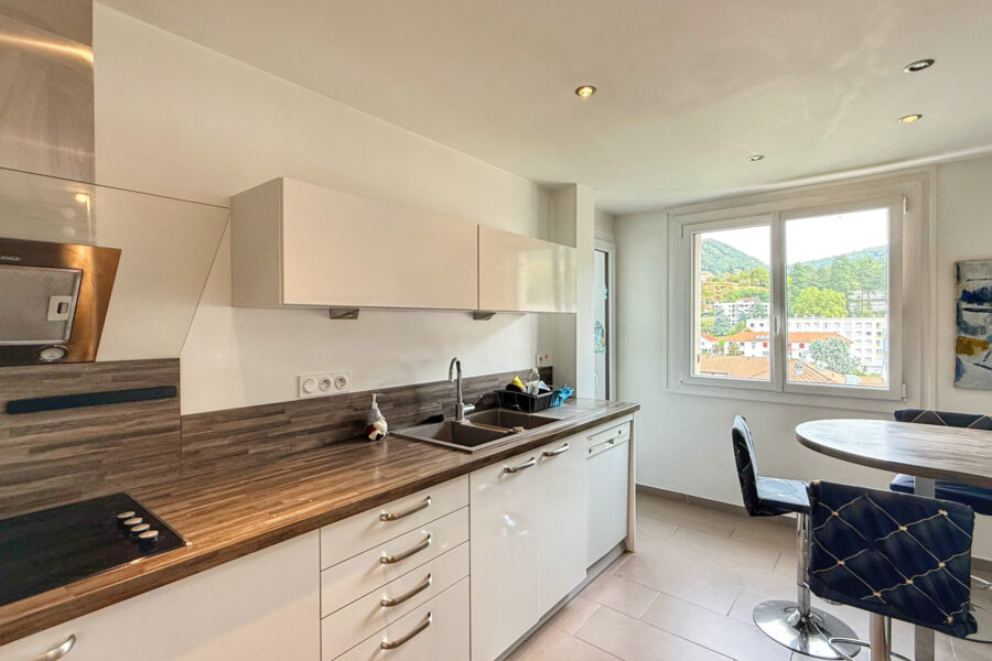 Appartement à vendre à Voiron — Vue sur la ville — photo 19